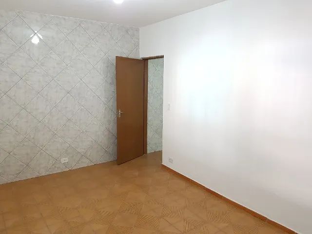CASA TÉRREA PERTO DO METRÔ - Foto 4