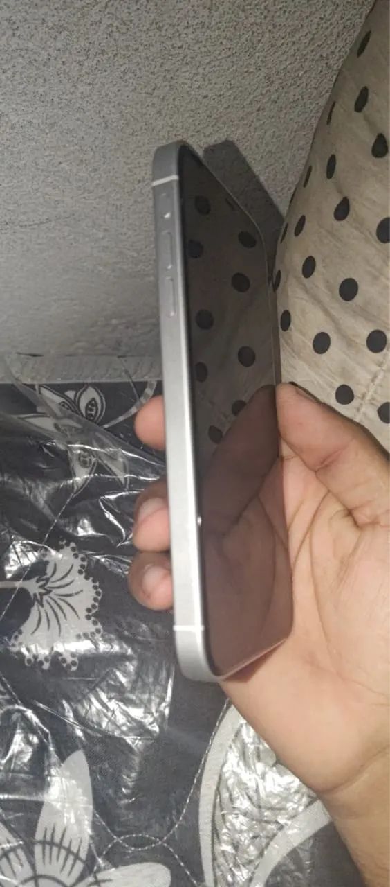 iPhone 11 na carcaça do 17 pro  - Foto 3