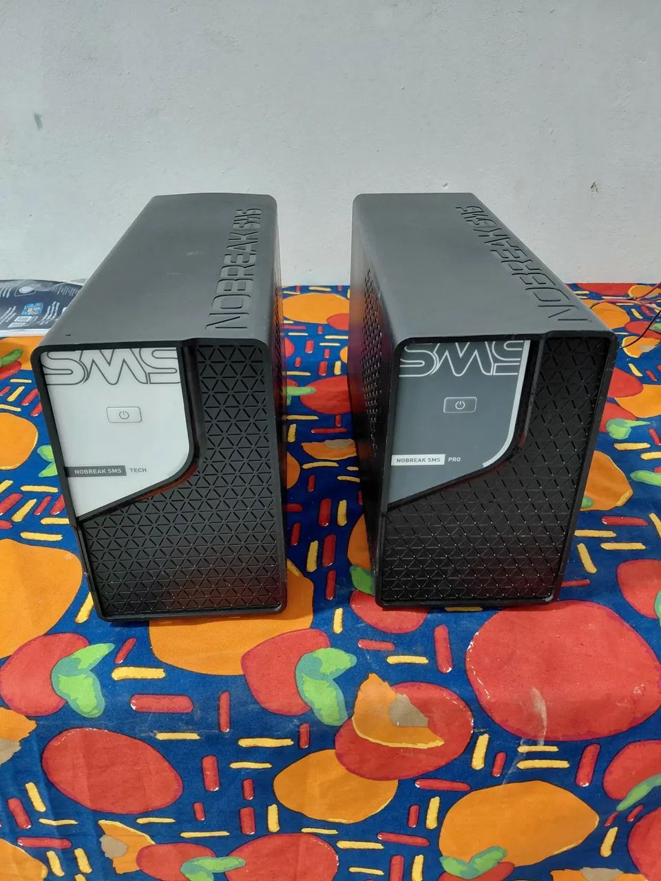 Nobreak 300 cada um 