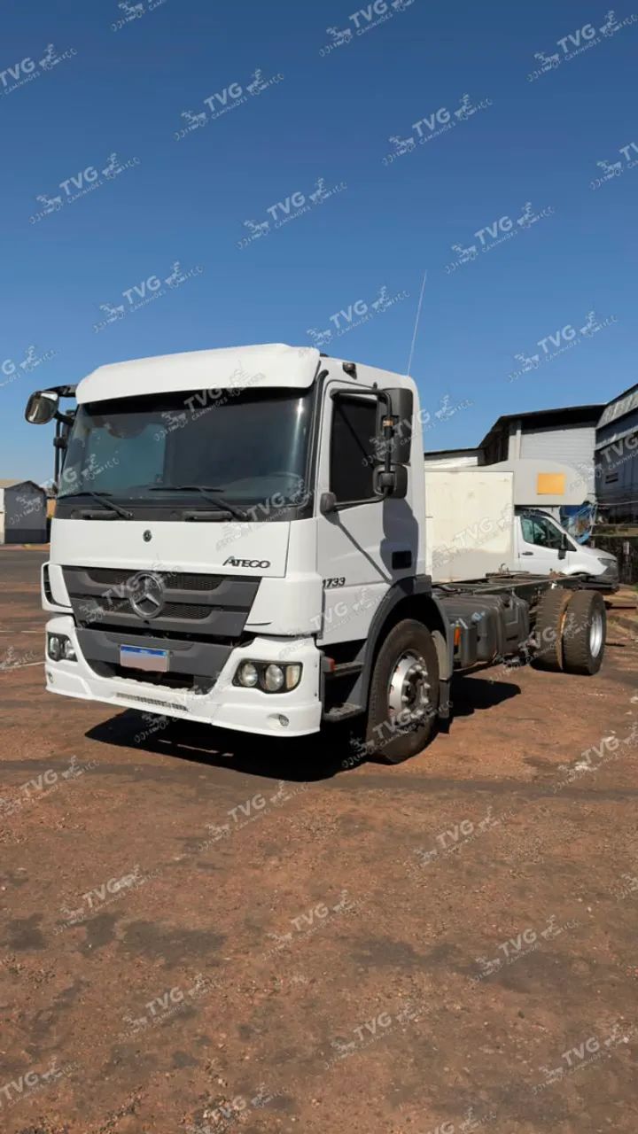 MB ATEGO 1733 4X2 2023