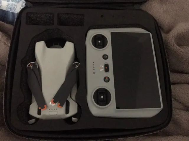 Dji Mini 3 - Controle com tela
