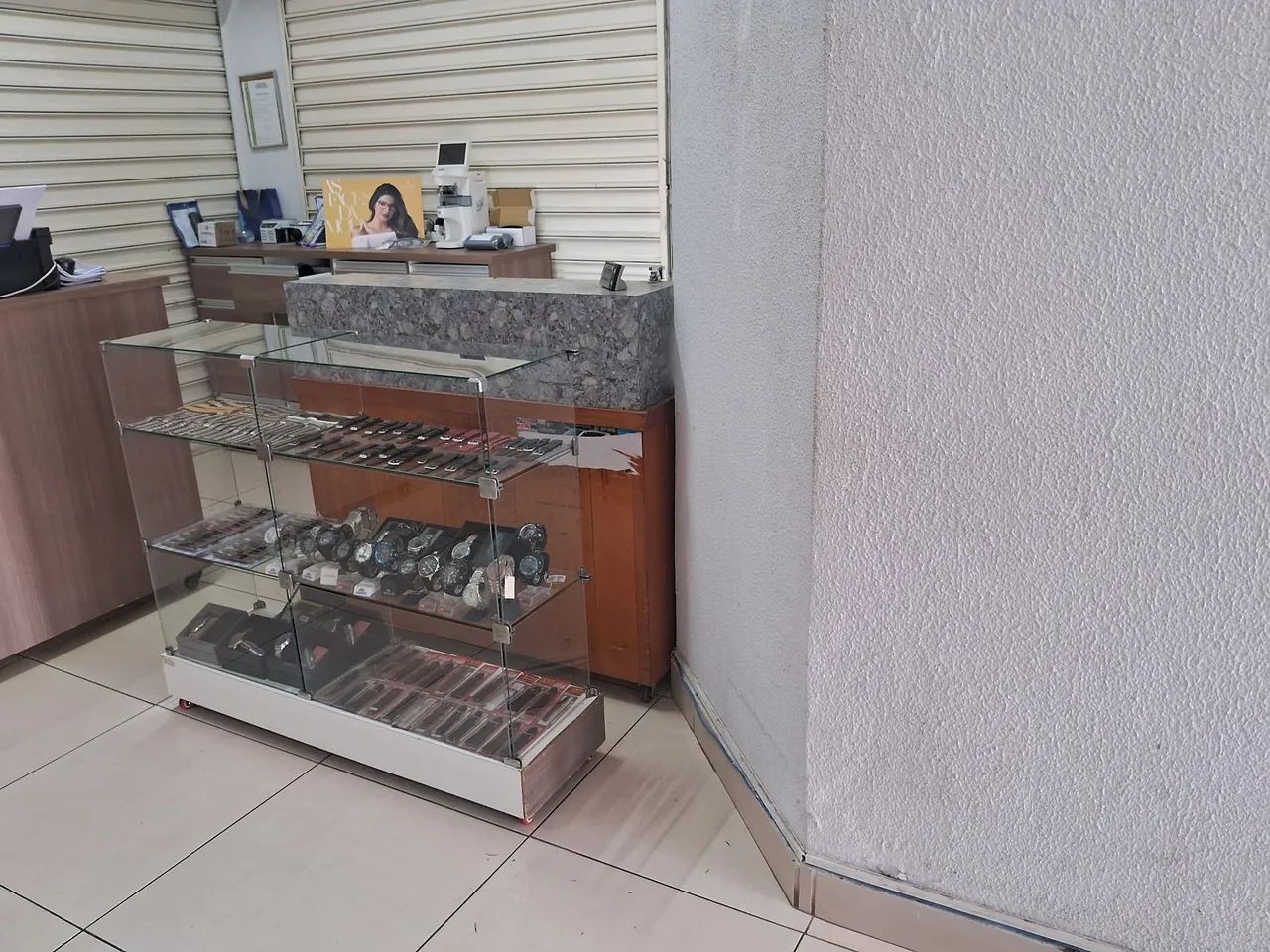 Vendo vitrines para ótica  - Foto 5