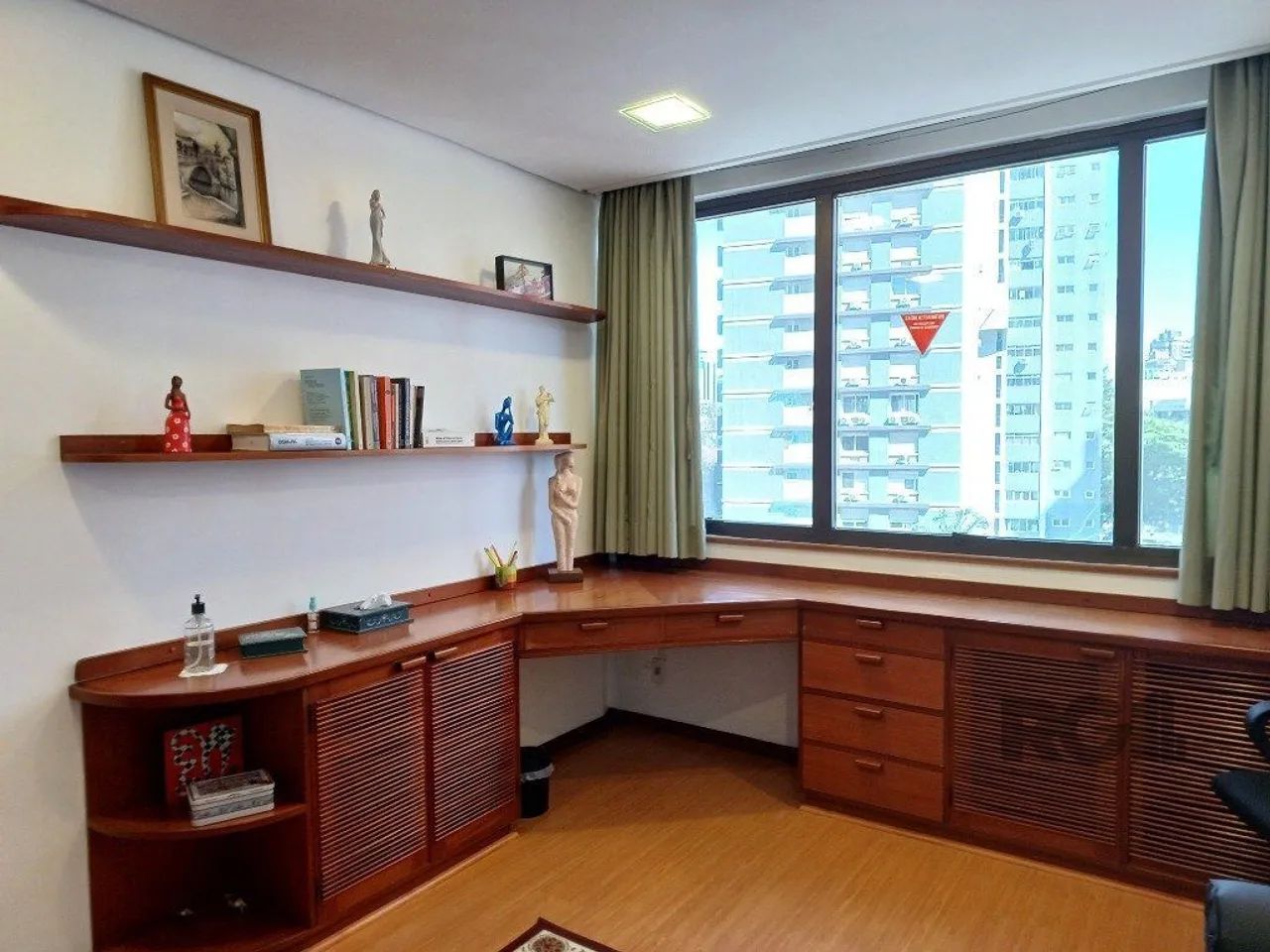 Sala com 02 divisórias, mobiliada - Foto 4