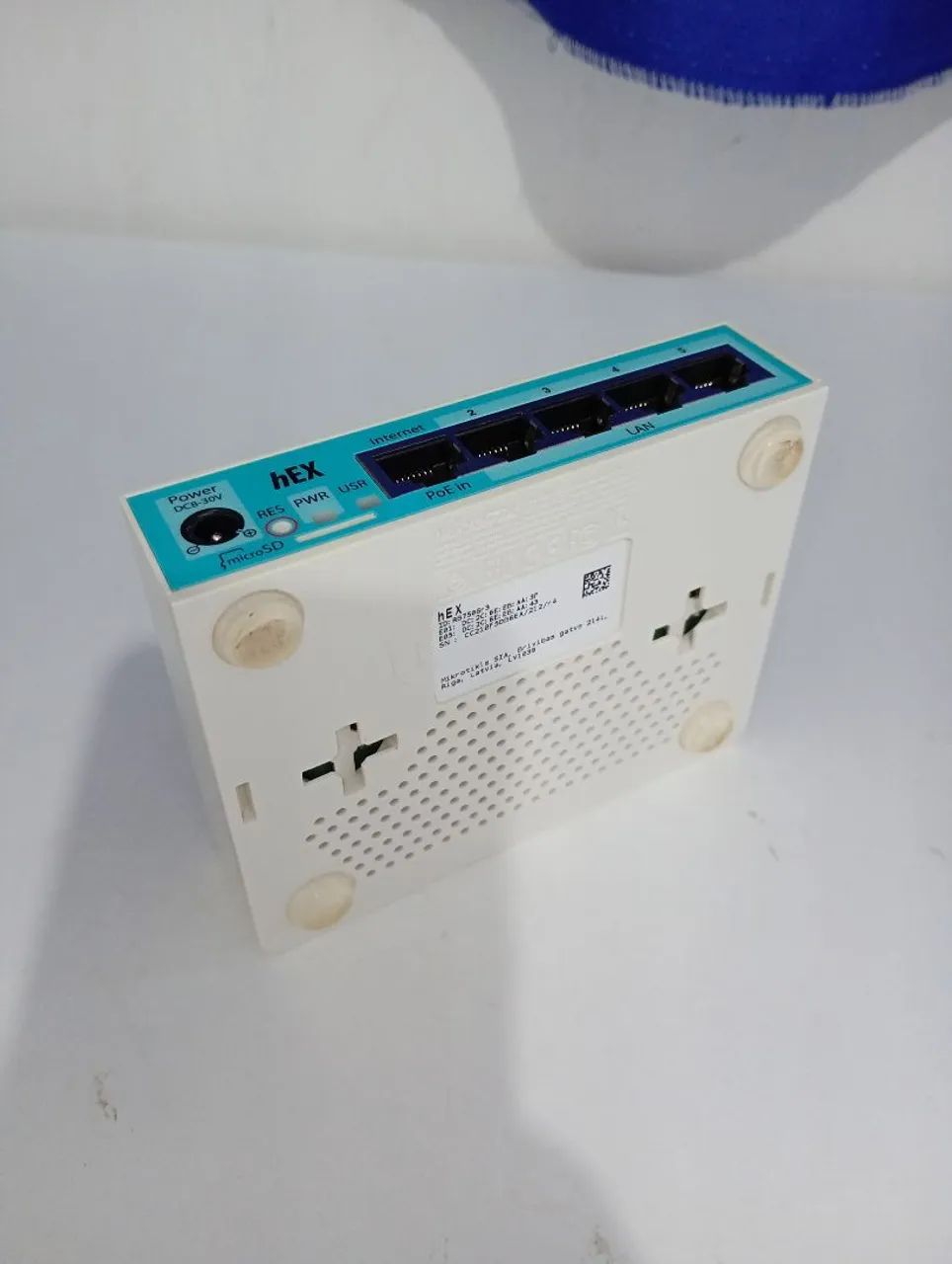 Mikrotik RB 750Gr3 (Pra vender logo) - Foto 2