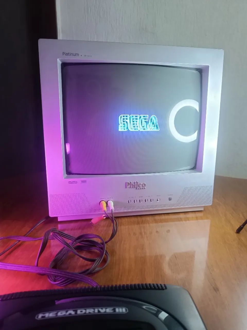 Televisão TV tubo PHILCO 14 polegadas Platinum (impecável) 