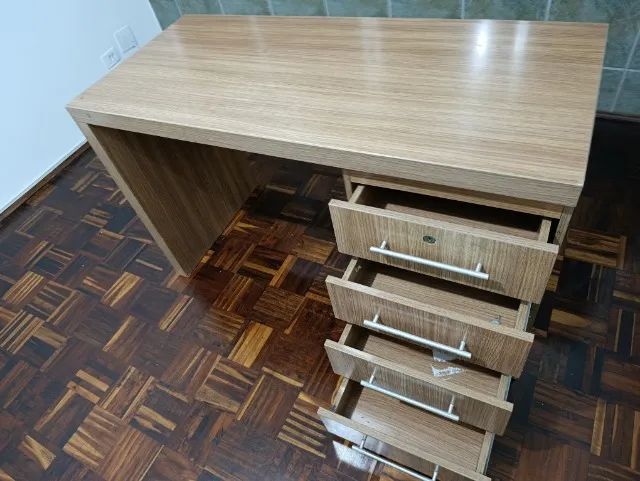 Mesa de computador - Foto 2