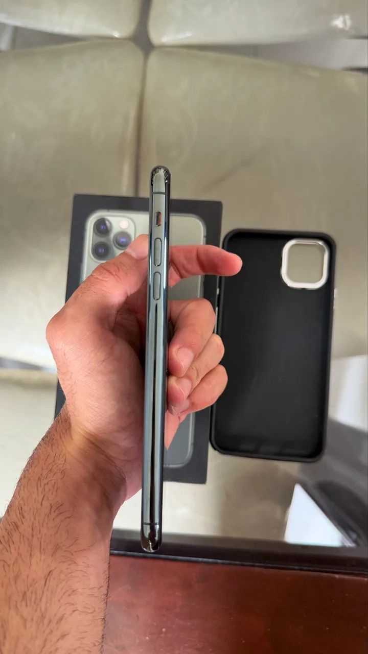 iPhone 11 Pro Max - Foto 2