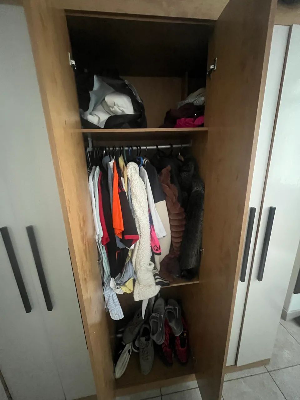 Guarda roupa 8 portas  - Foto 4