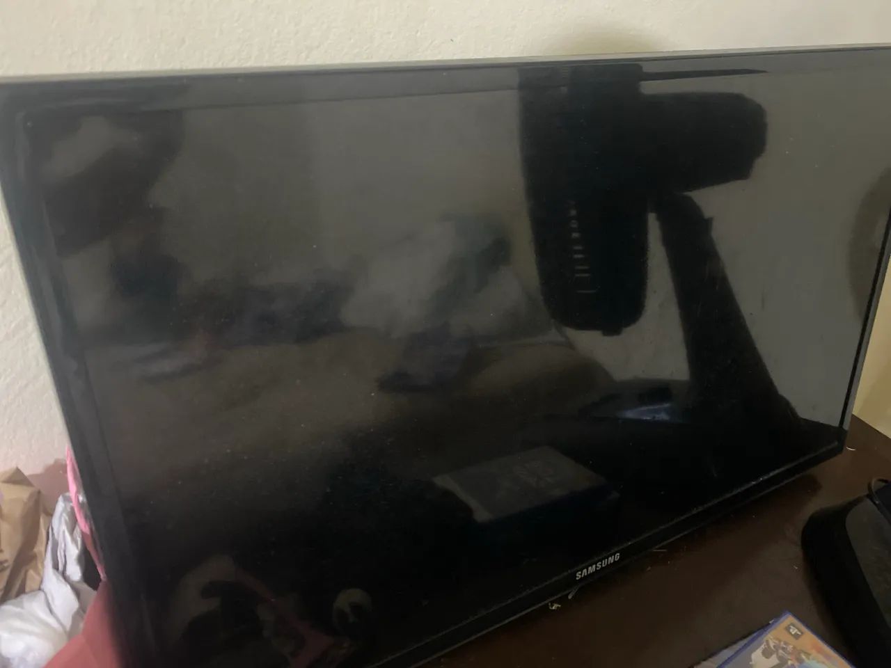 Televisão Samsung 32 polegadas com defeito 