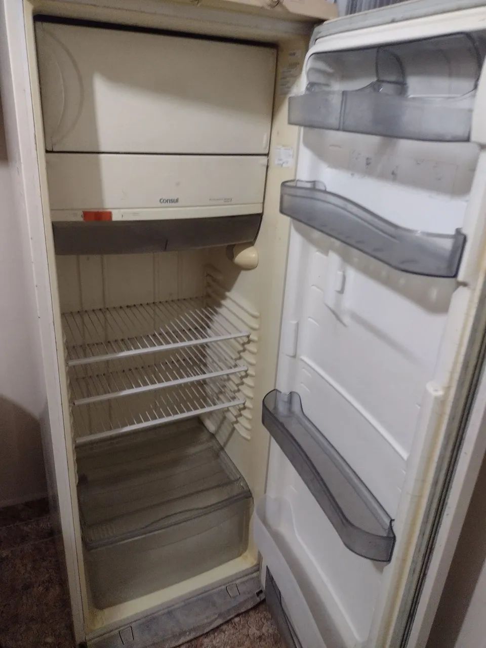 GELADEIRA CONSUL 421L, FUNCIONANDO PERFEITAMENTE - Foto 2