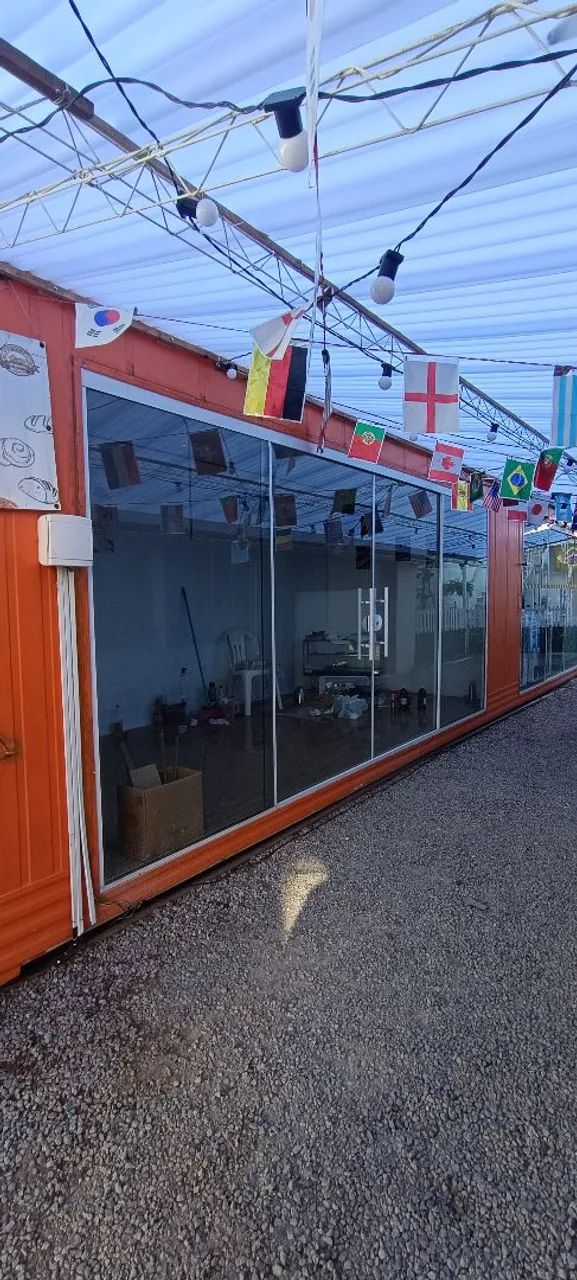 Sala Comercial em Container no Centrinho dos Ingleses