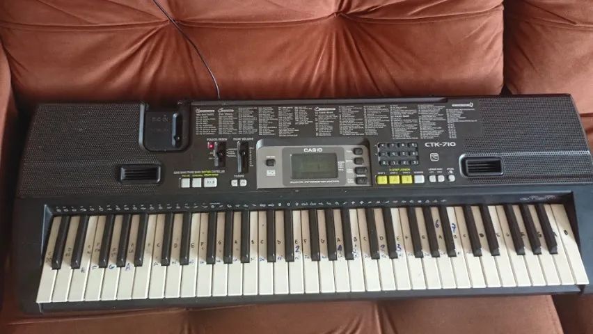 Teclado CASIO CTK-710 