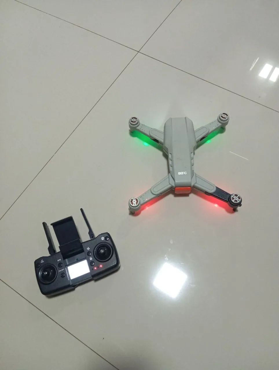 Drone l900 pro se retirada de peças  - Foto 5