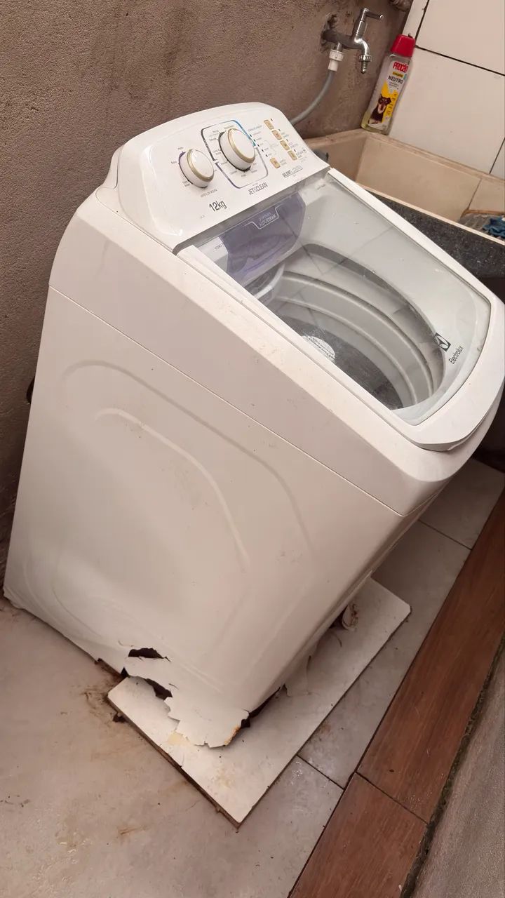 Máquina de lavar roupa 