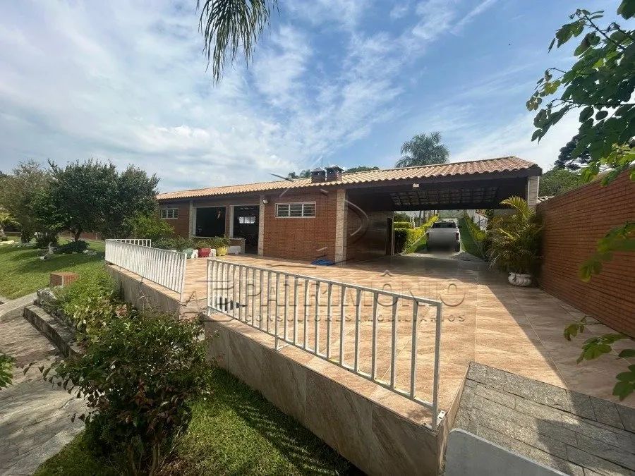 CHACARA 2 QUARTOS SENDO 1 SUITE QUINTOS DE PIRAPORA