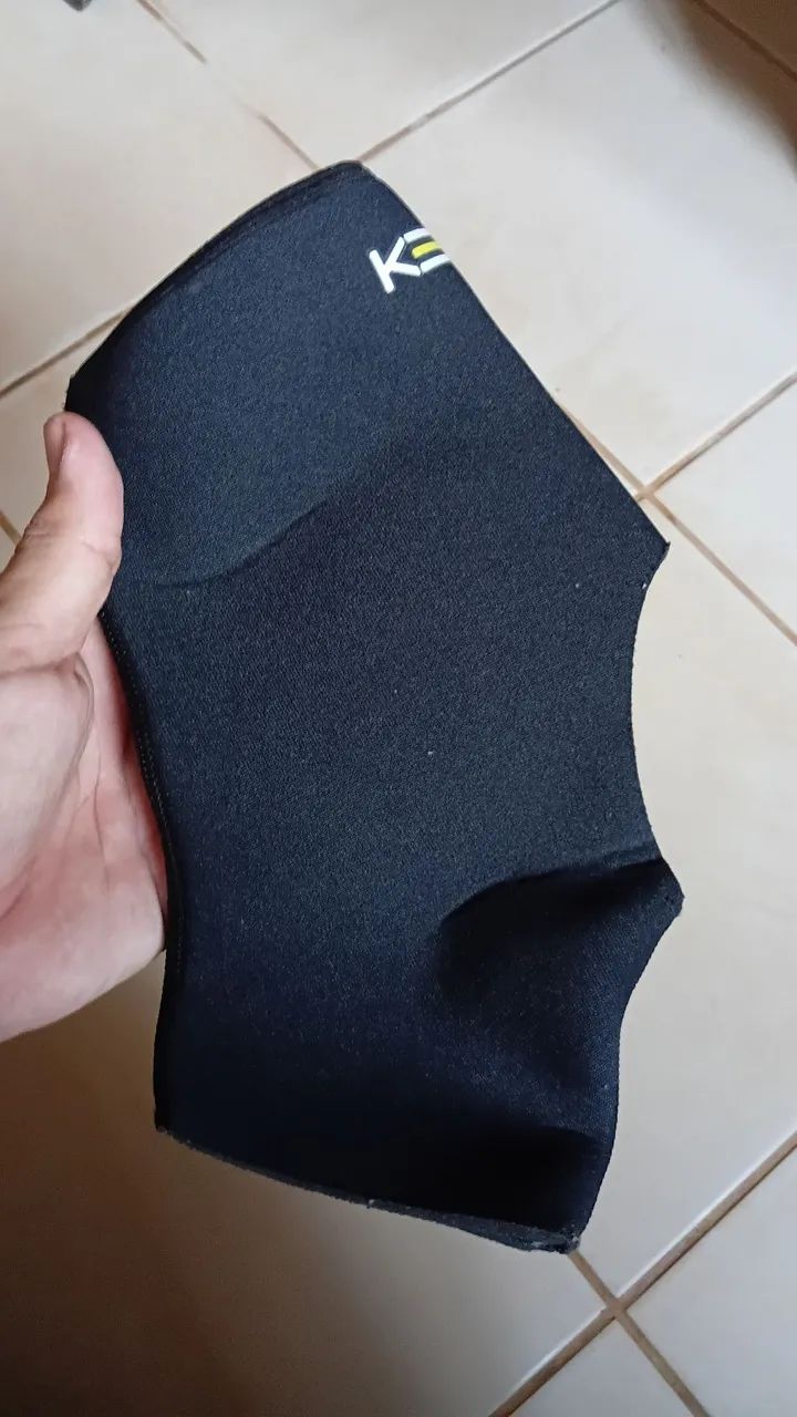 Tornozeleira bilateral para lesão. - Foto 3
