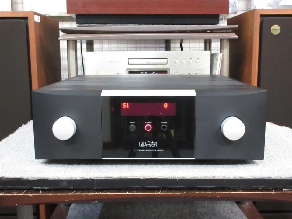 Integrado Mark Levinson 5805 2