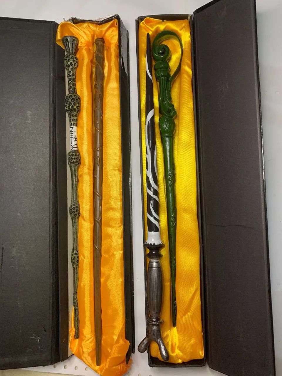 Kit 4 Varinhas Harry Potter (1 Em Madeira Esculpida)