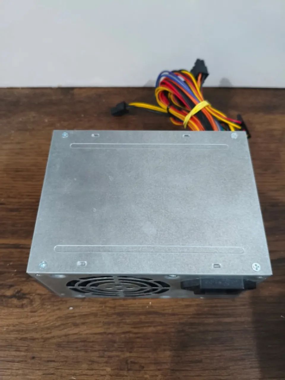 Fonte para pc 200w C3Tech - Foto 3