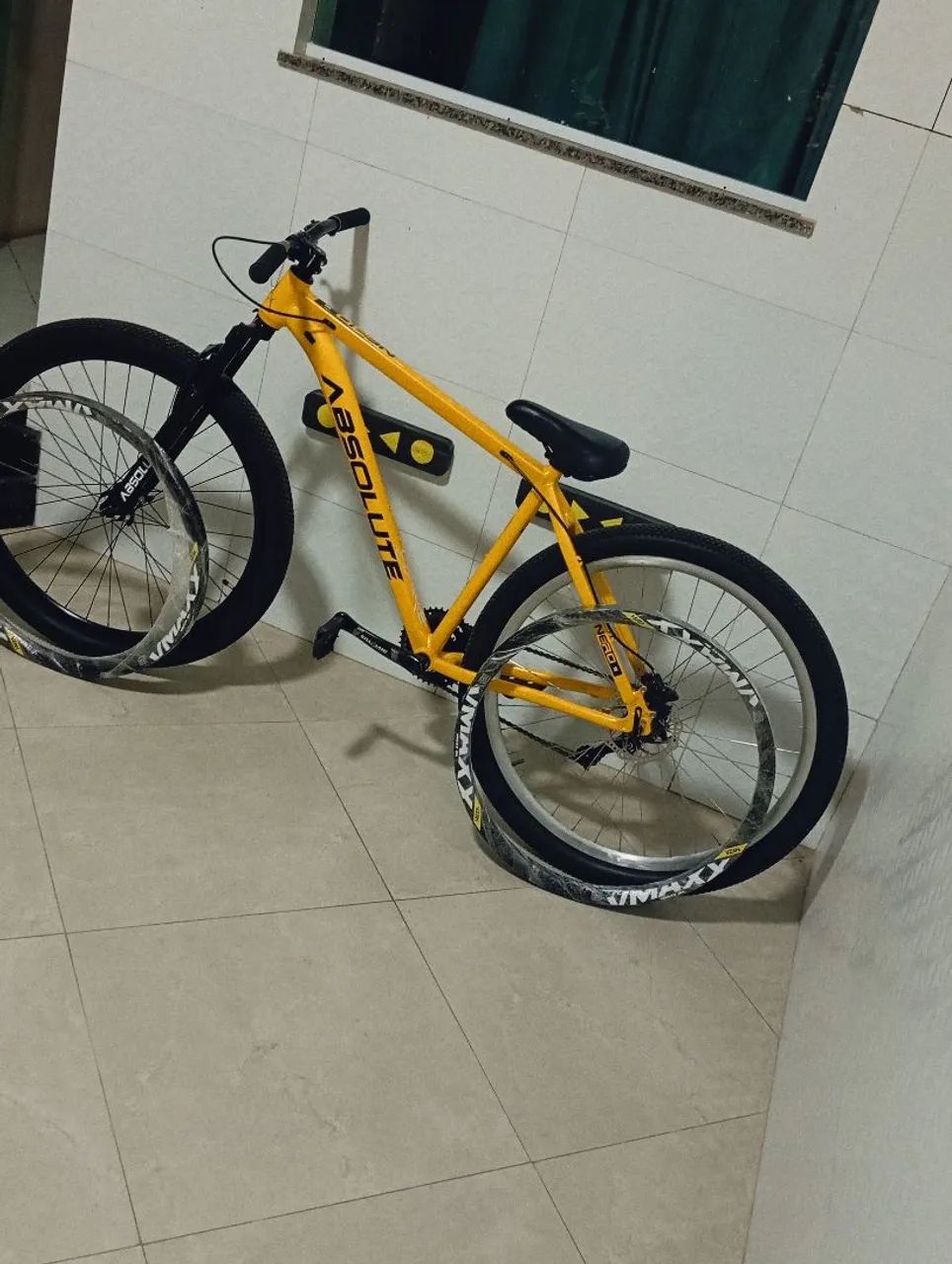 Vendo bike absolute Nero 5 nova, e bem conservada  - Foto 5