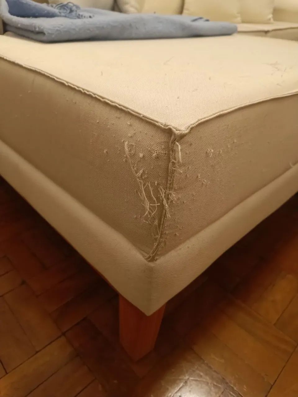 Sofá Beny com Chaise Esquerda 1,40x2,00m - Foto 5