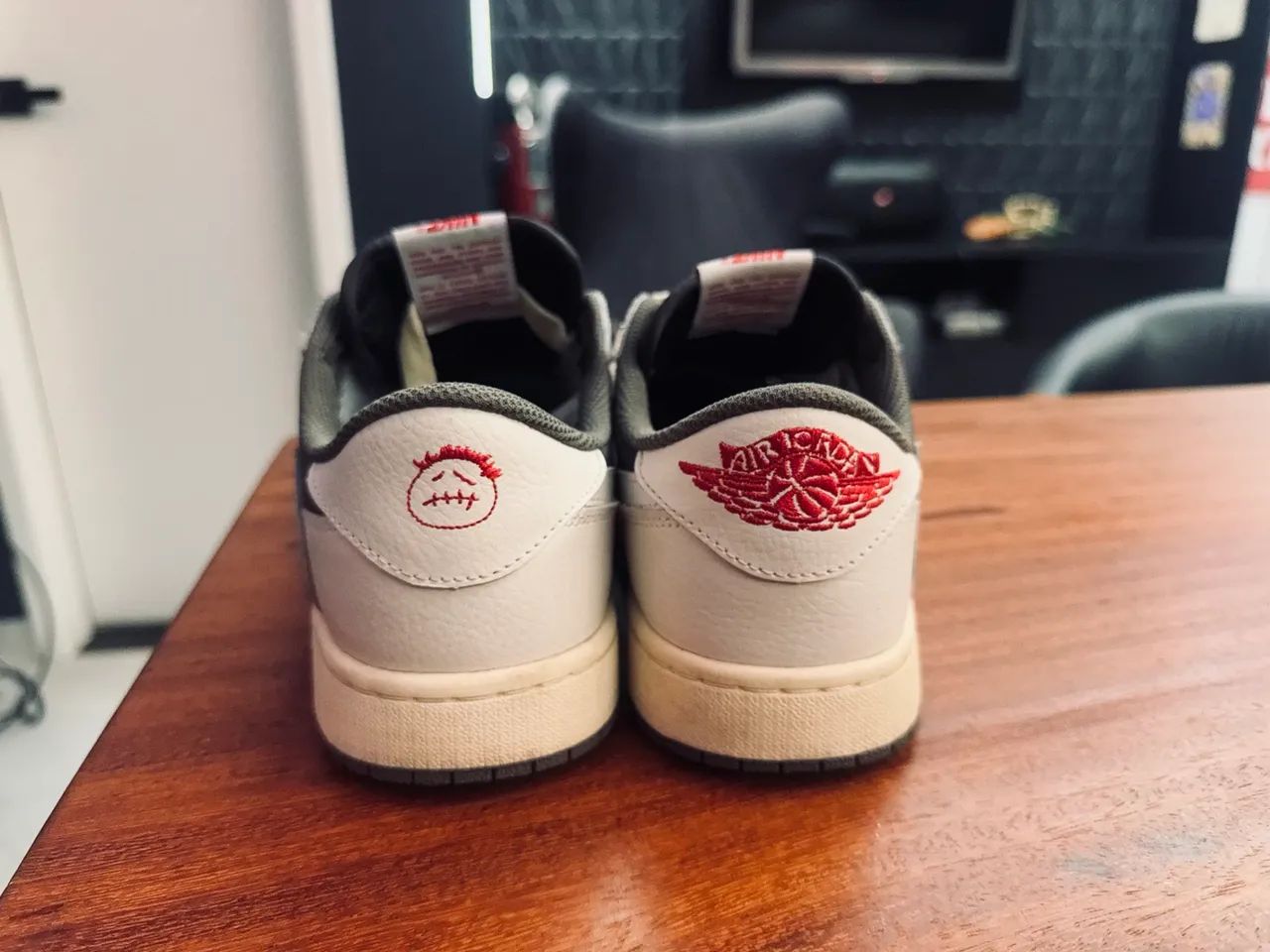 Air Jordan 1 Low x Travis Scott - Estilo Reverse Mocha - Foto 3