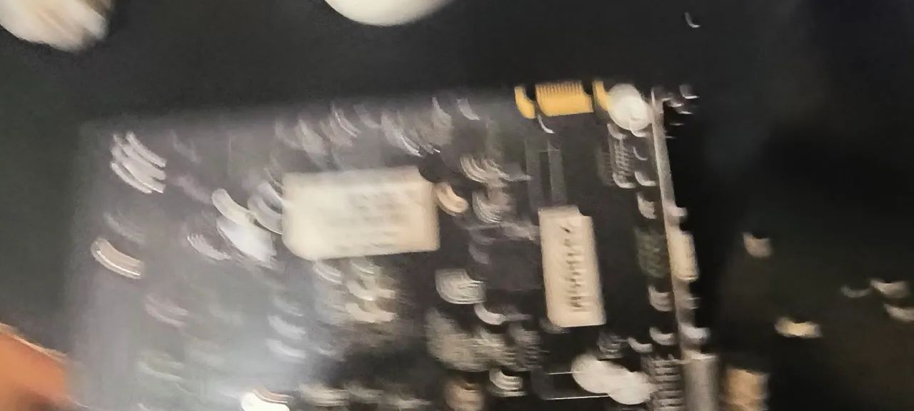Placa de vídeo Modelo GT-730 (Usada) Com overclock - Foto 2