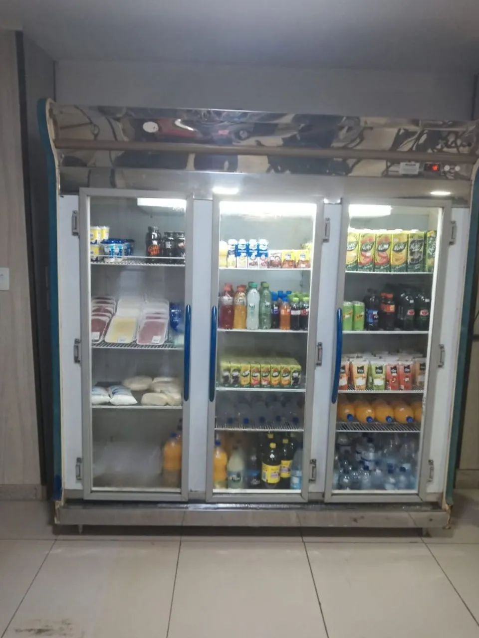 Freezer expositor de bebidas  - Foto 2