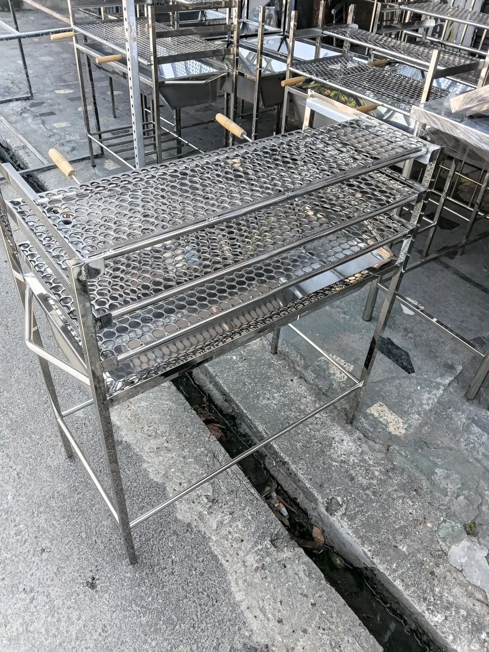Vendo churrasqueiras de inox  - Foto 3