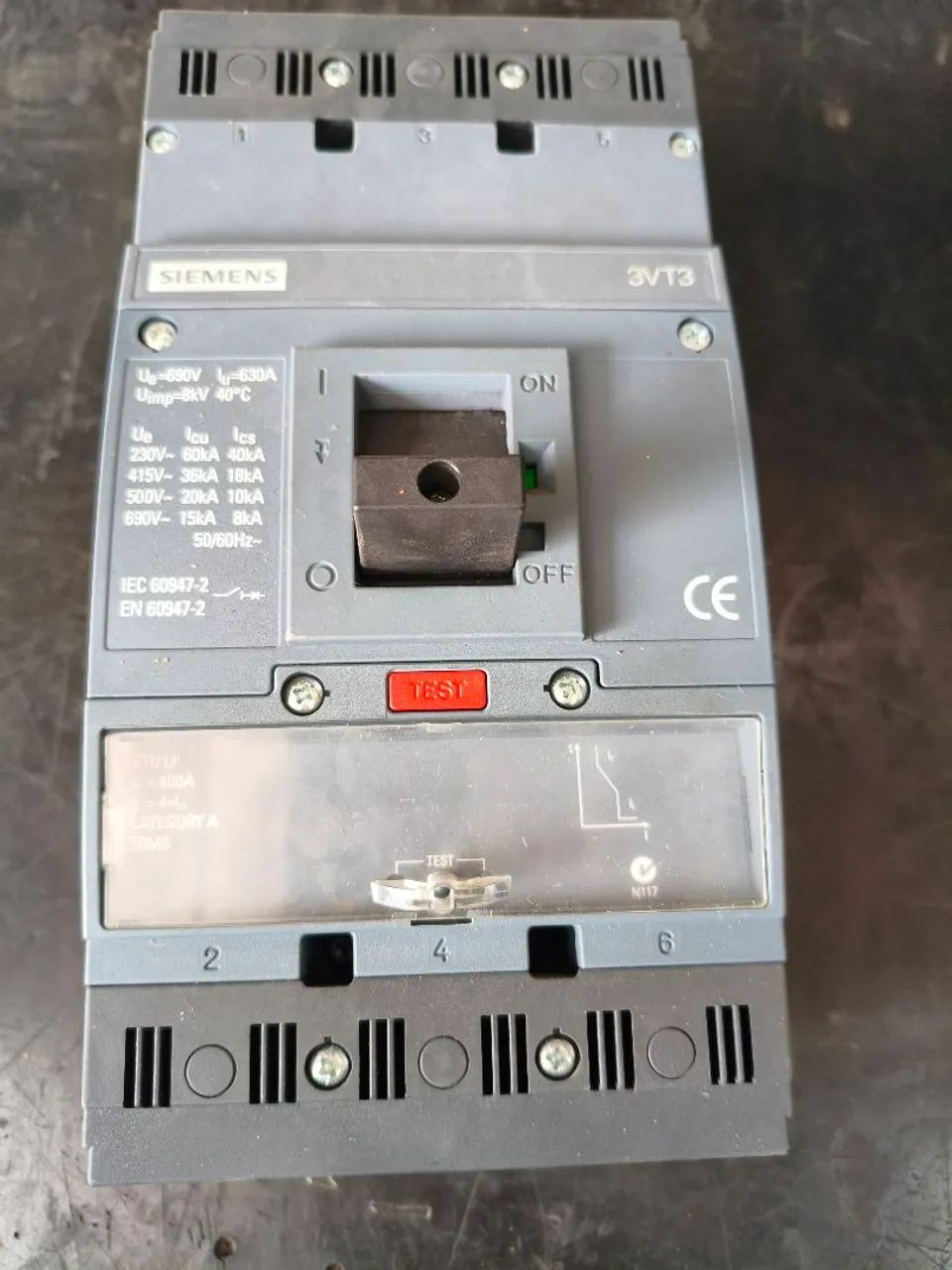 Disjuntores de caixa moldada de 125 a 630A