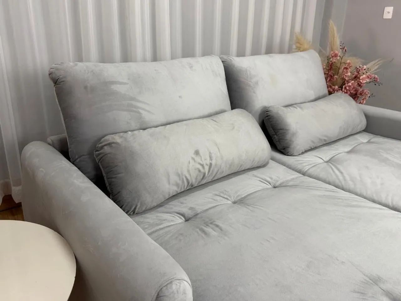 Sofá Cama Retrátil Reclinável Amaranto 2.30m Veludo Entrega Rápida - Foto 3