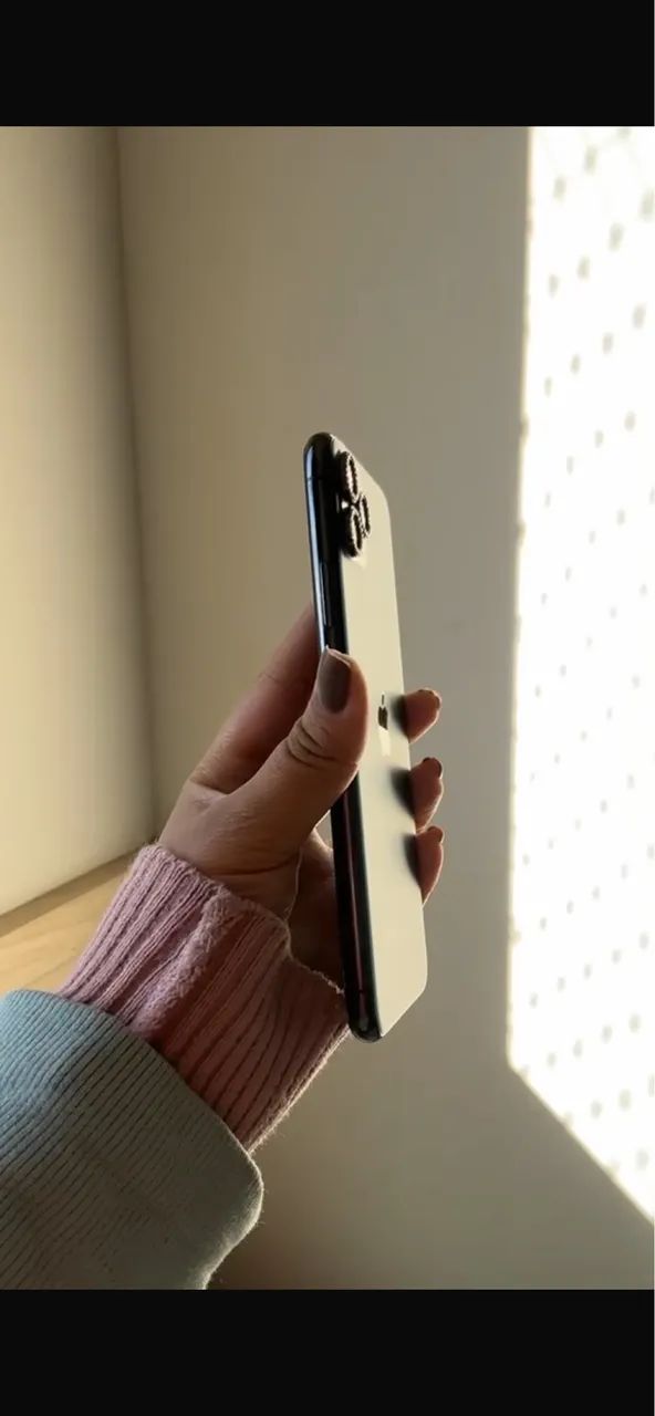 IPHONE 11 PRO MAX - 256GB  - Foto 2