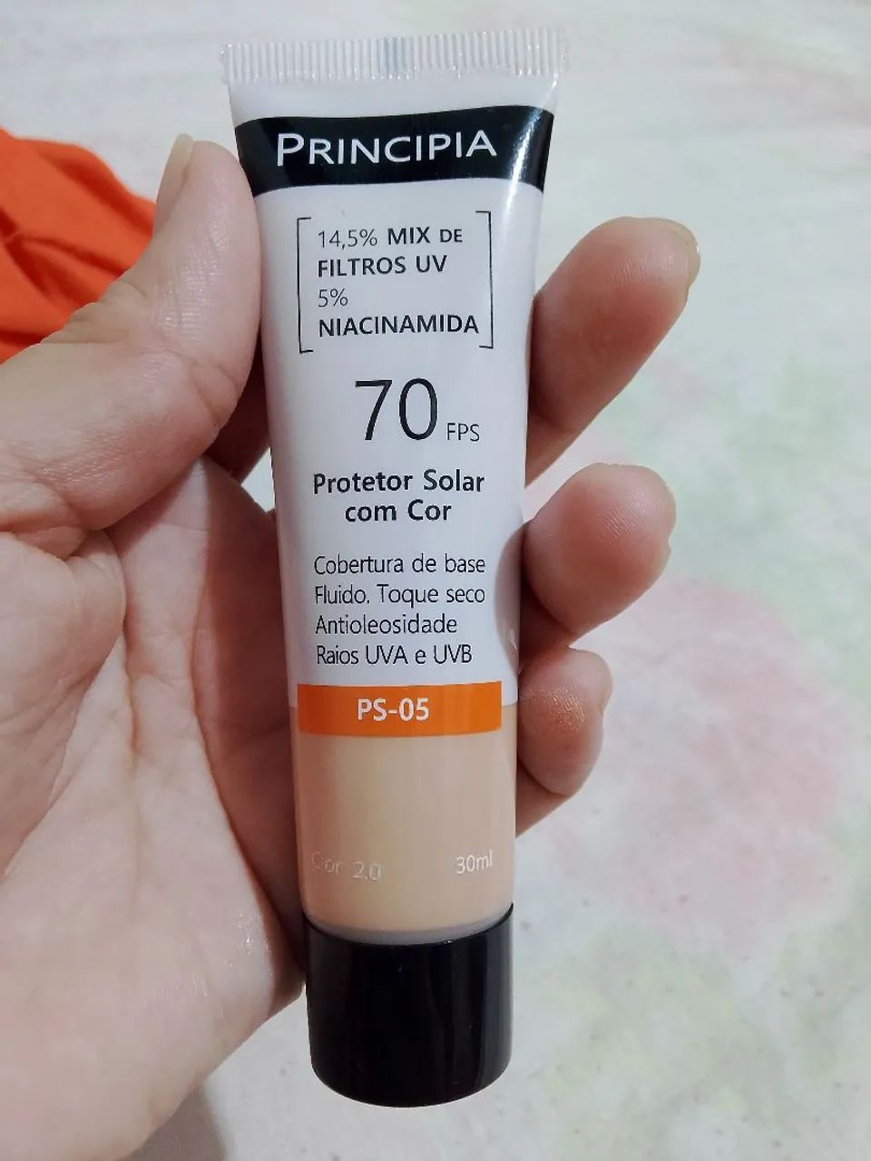 Protetor solar principia com cor 