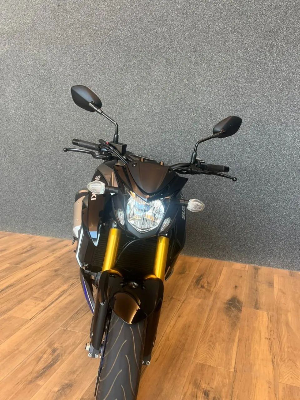 Suzuki 750 2024 - 1500419438 | OLX