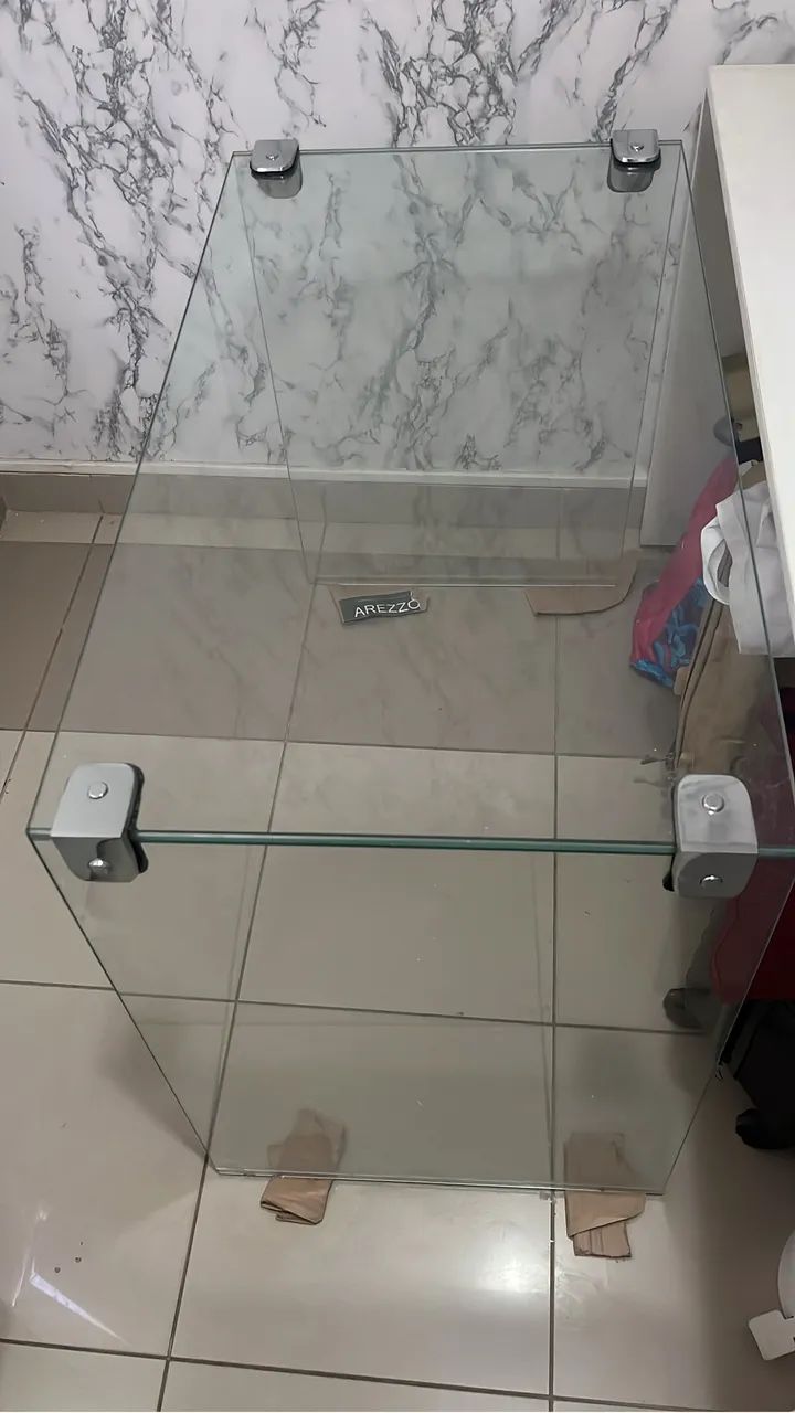 Mesa de Computador de vidro 