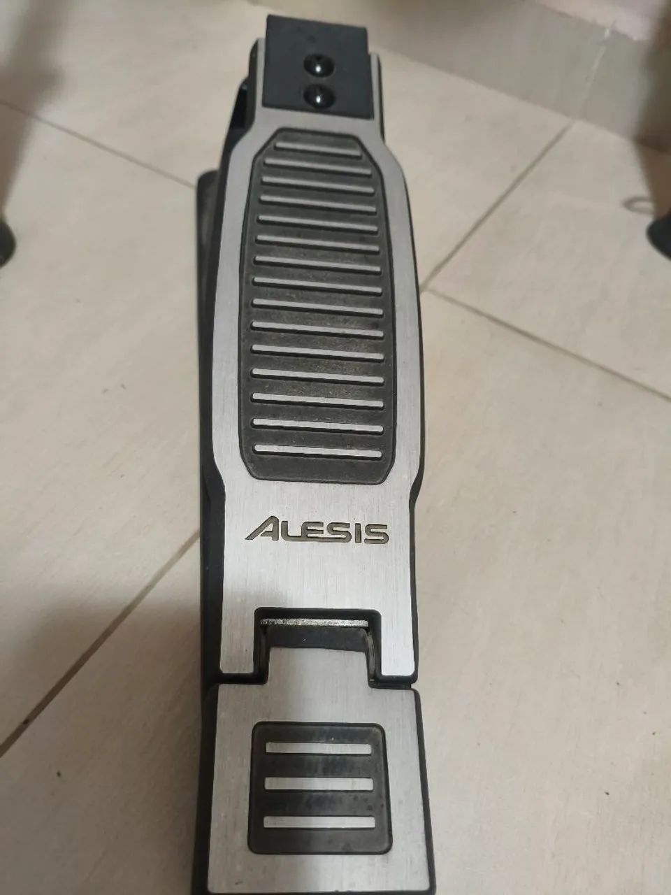 Bateria Eletrônica Alesis - Oportunidade  - Foto 4