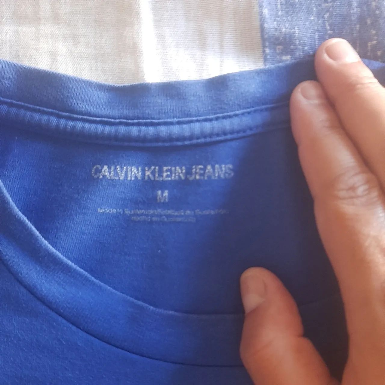 Camiseta Calvin Klein M  - Foto 3