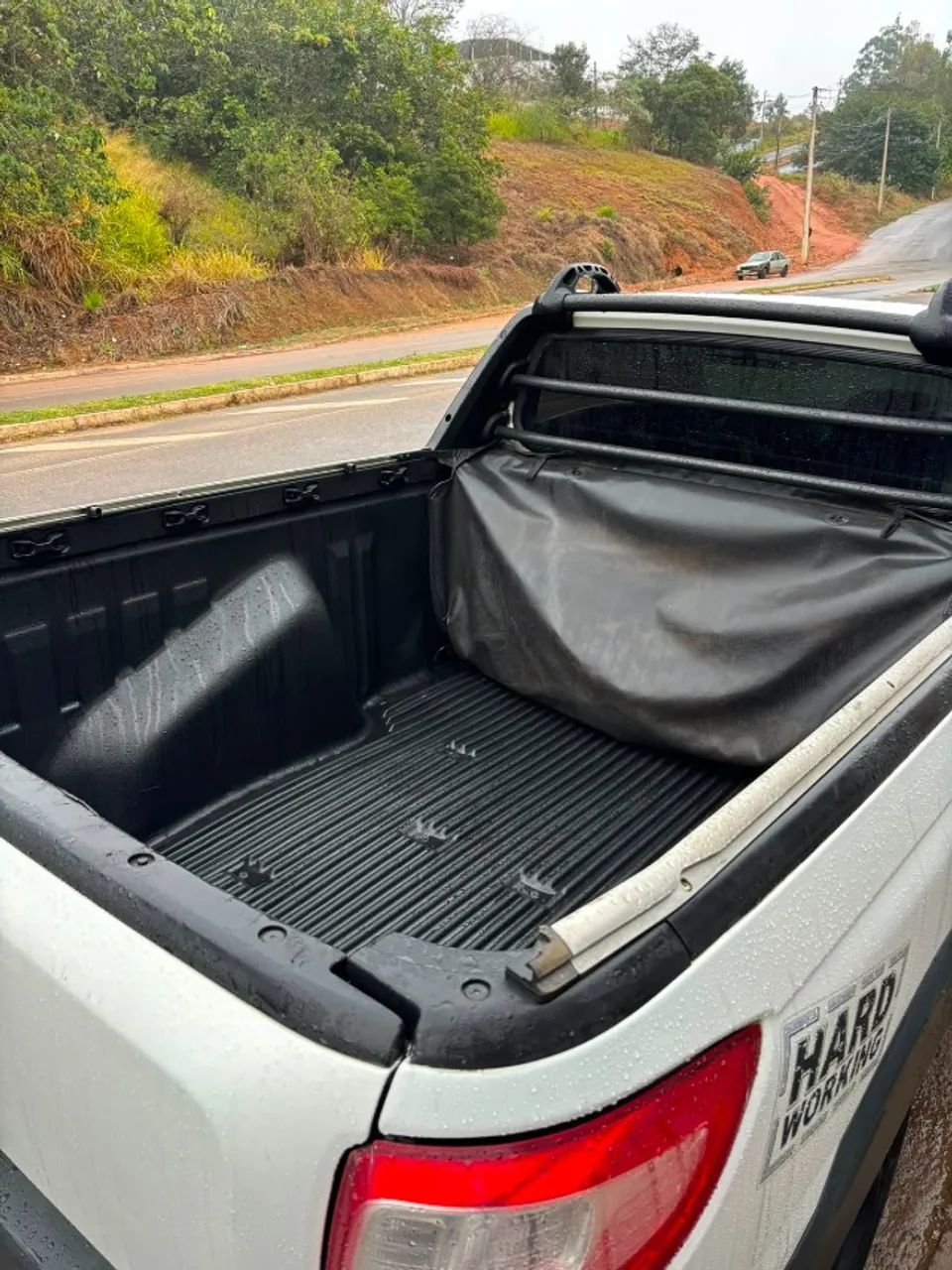 Fiat Strada Working Hard 1.4 Fire Flex 8V CS 2018 - Foto 2