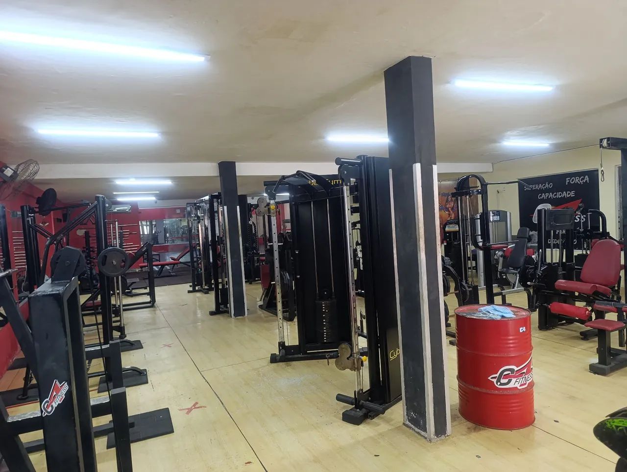 Oportunidade Academia completa de ginástica e musculação 