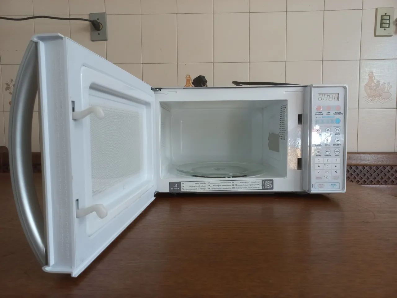 MICRO-ONDAS ELECTROLUX  - Foto 2