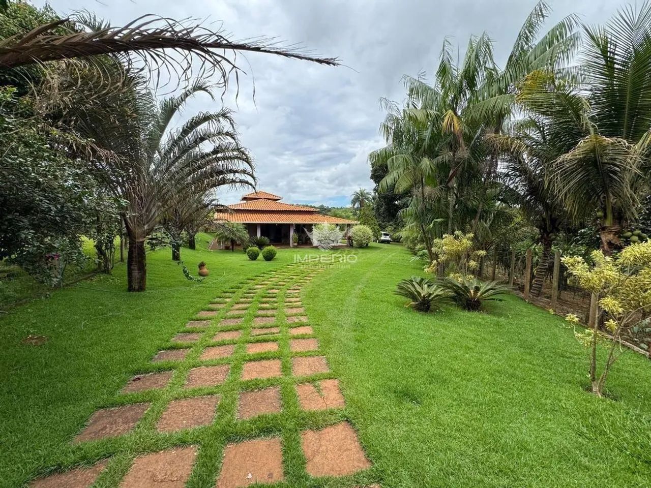 SITIO Á VENDA EM MATEUS LEME 6.000 M²