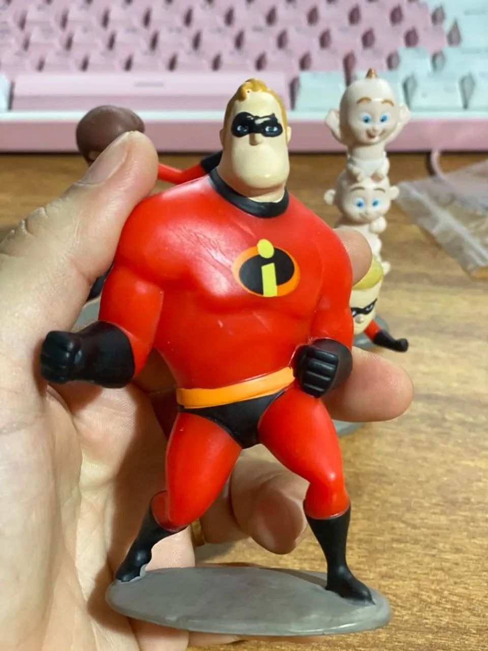 Miniaturas Os Incríveis Pixar - Foto 4