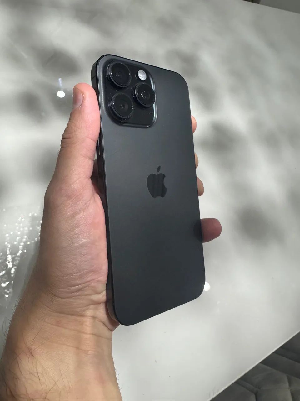 iPhone 16 pro Max 256gb sem detalhes zero 
