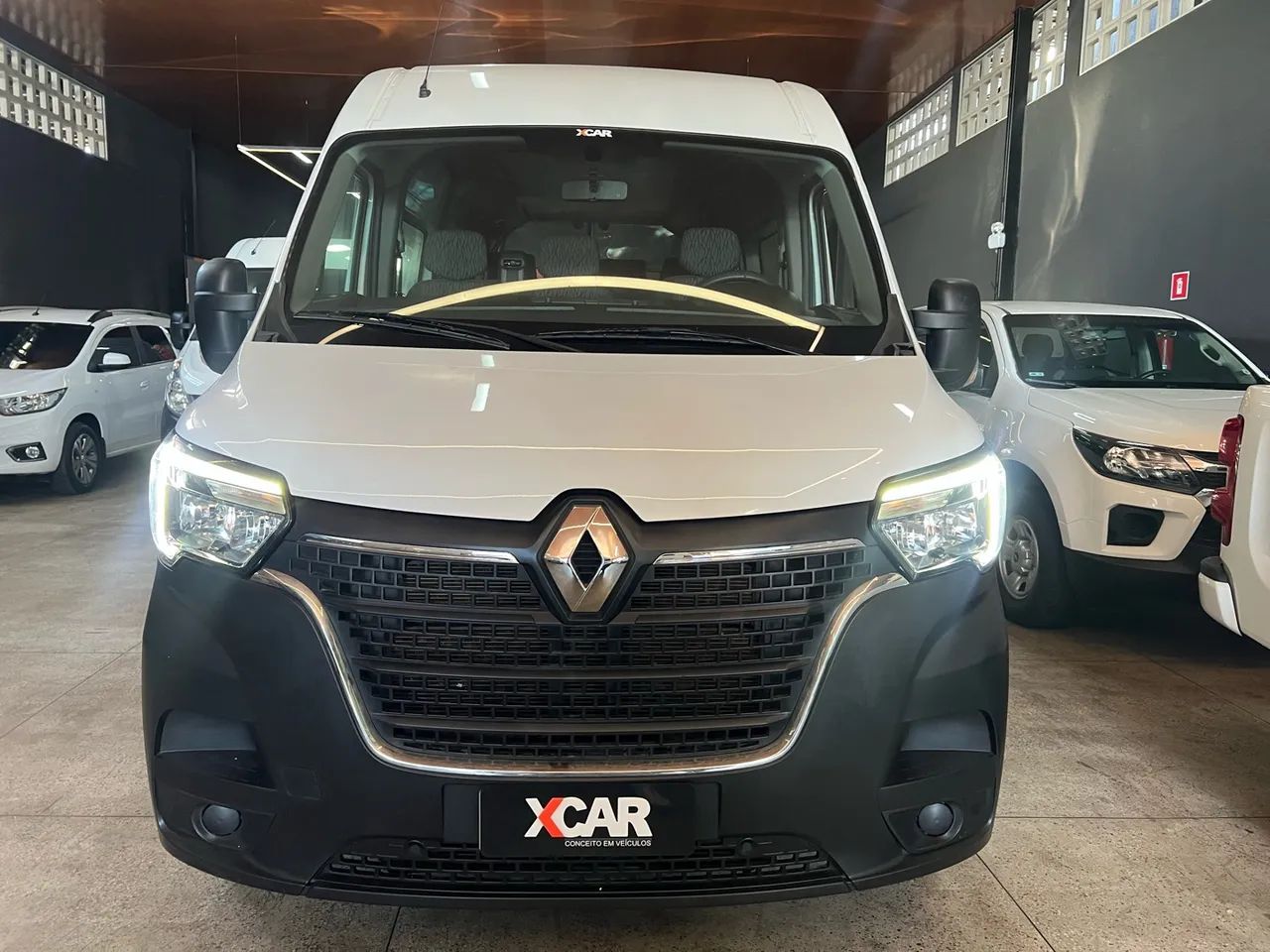 Renault Master 2.3 DCI EXECUTIVE LONGO 16L DIES 2024