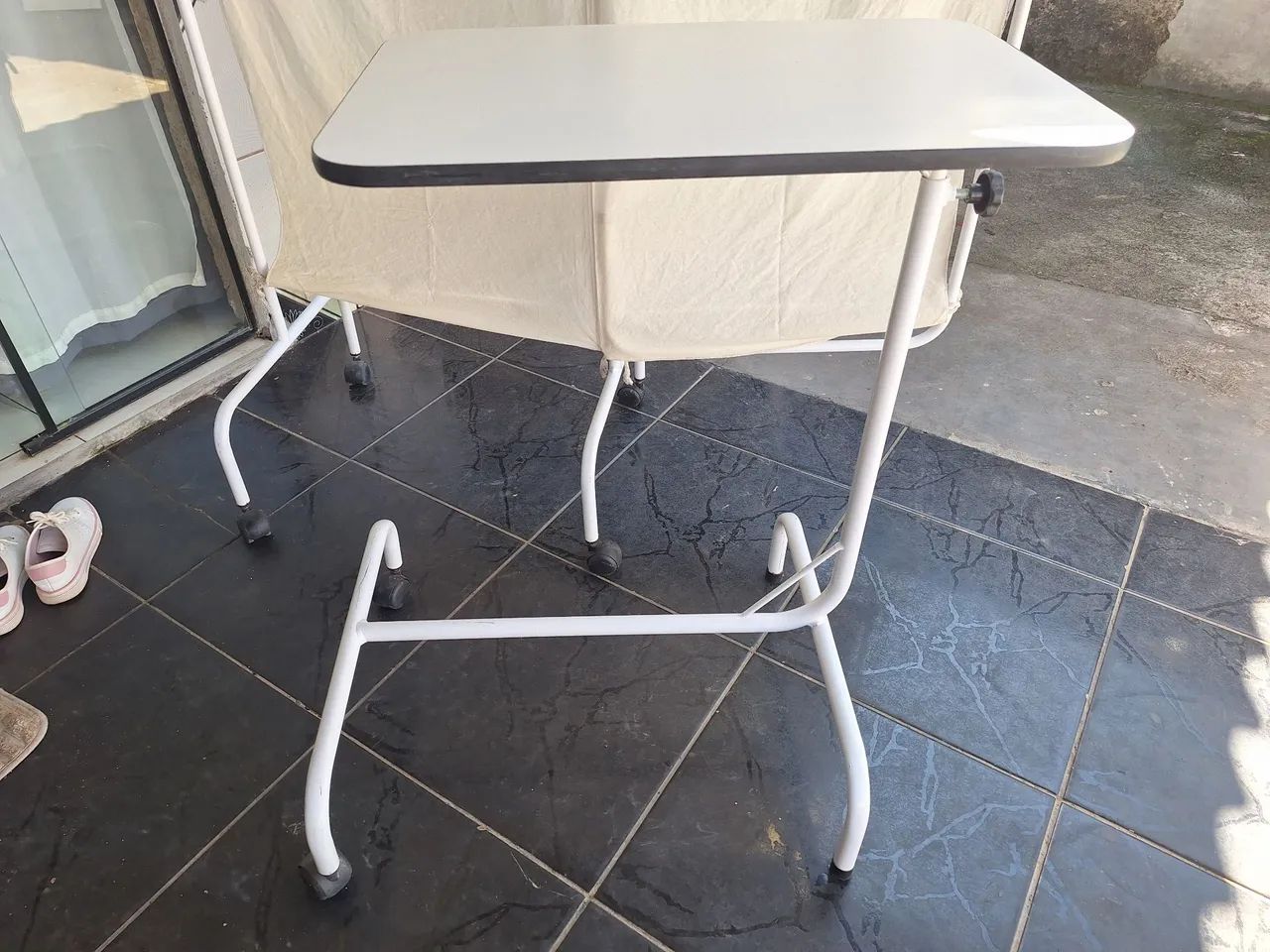 Mesa para refeição hospitalar - Foto 3