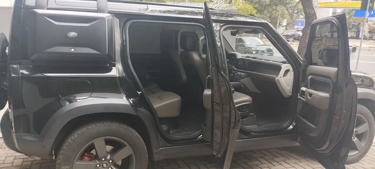 Land Rover Defender 110 2.0 Turbo HSE SI4 AUT 2022