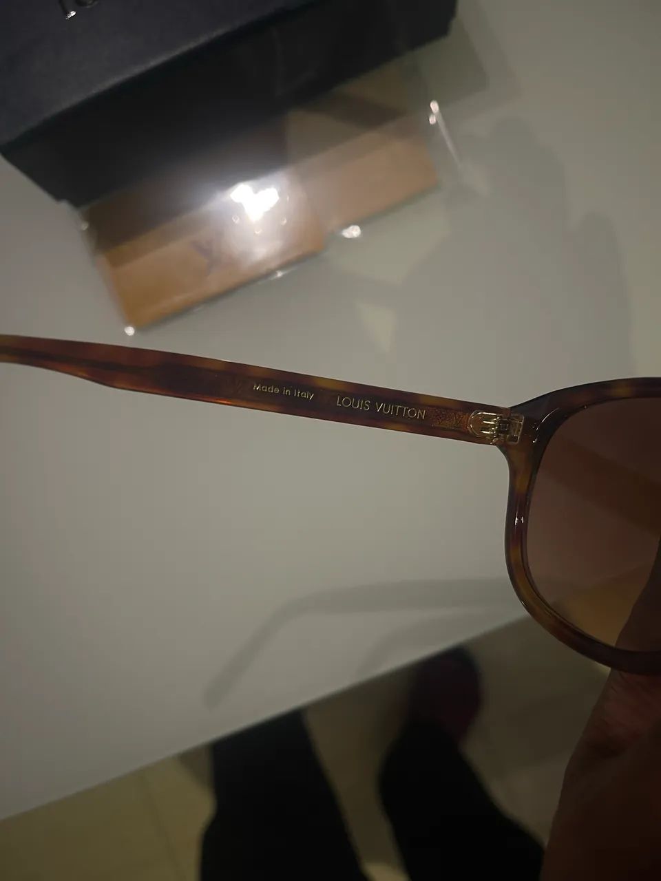 Óculos louis vuitton novo na caixa  - Foto 4