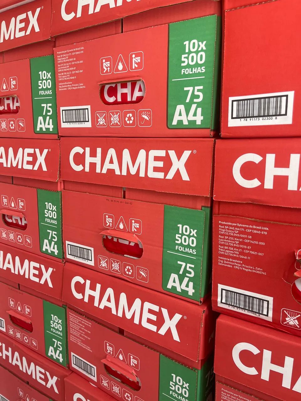 Papel A4  Marca Chamax