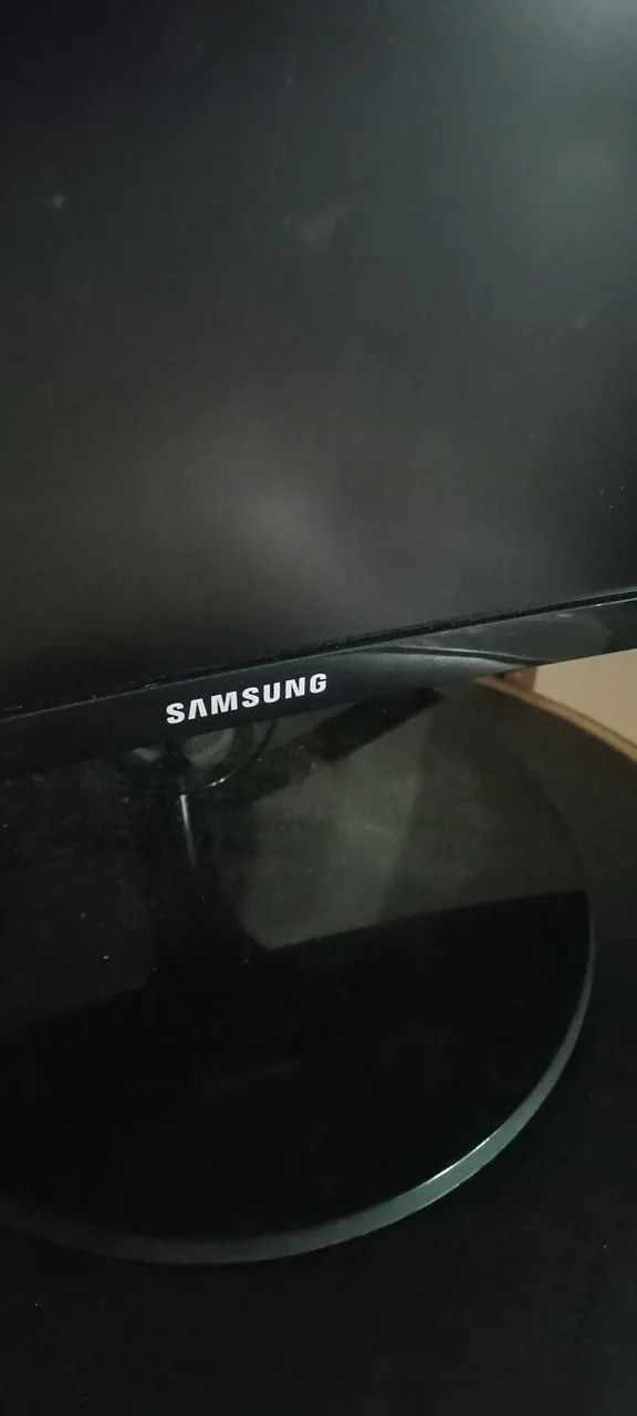 Monitor Curvo Samsung 24'' Full Hd Freesync - Foto 3