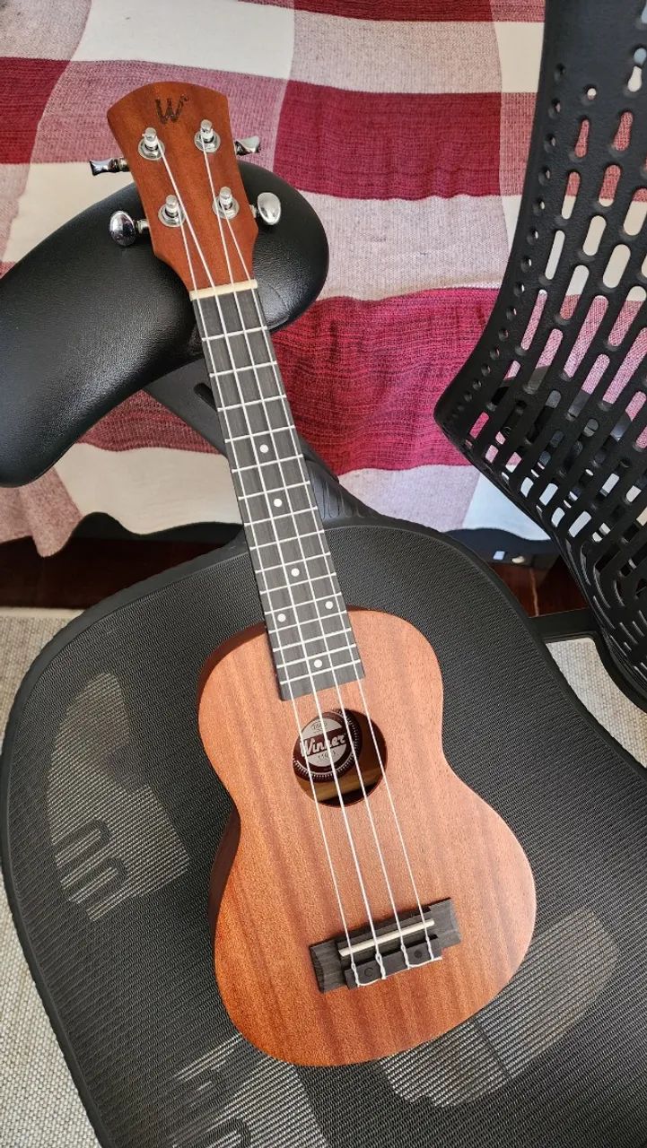 Ukulele Izzo Winner Soprano 11021